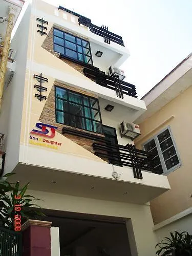 Son And Daughter Guesthouse Nha Trang
