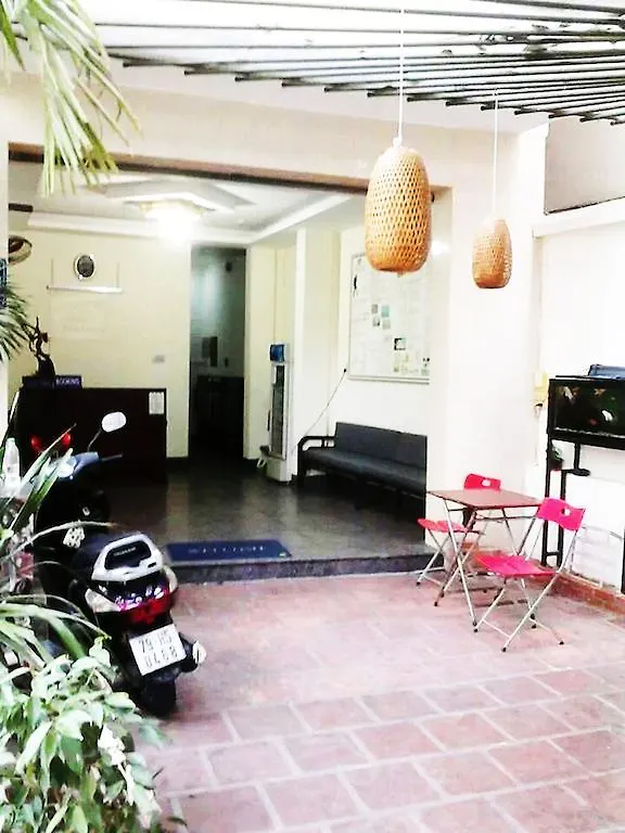 Son And Daughter Guesthouse Nha Trang