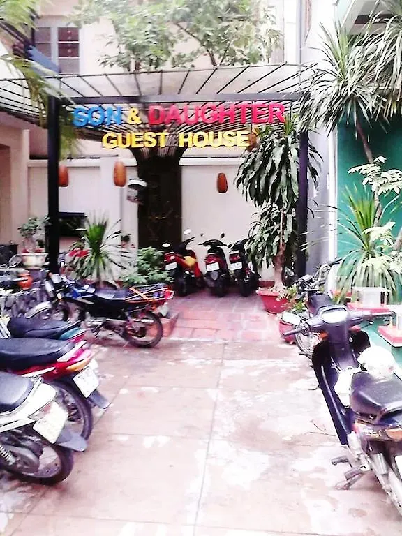 Son And Daughter Guesthouse Nha Trang 0*,