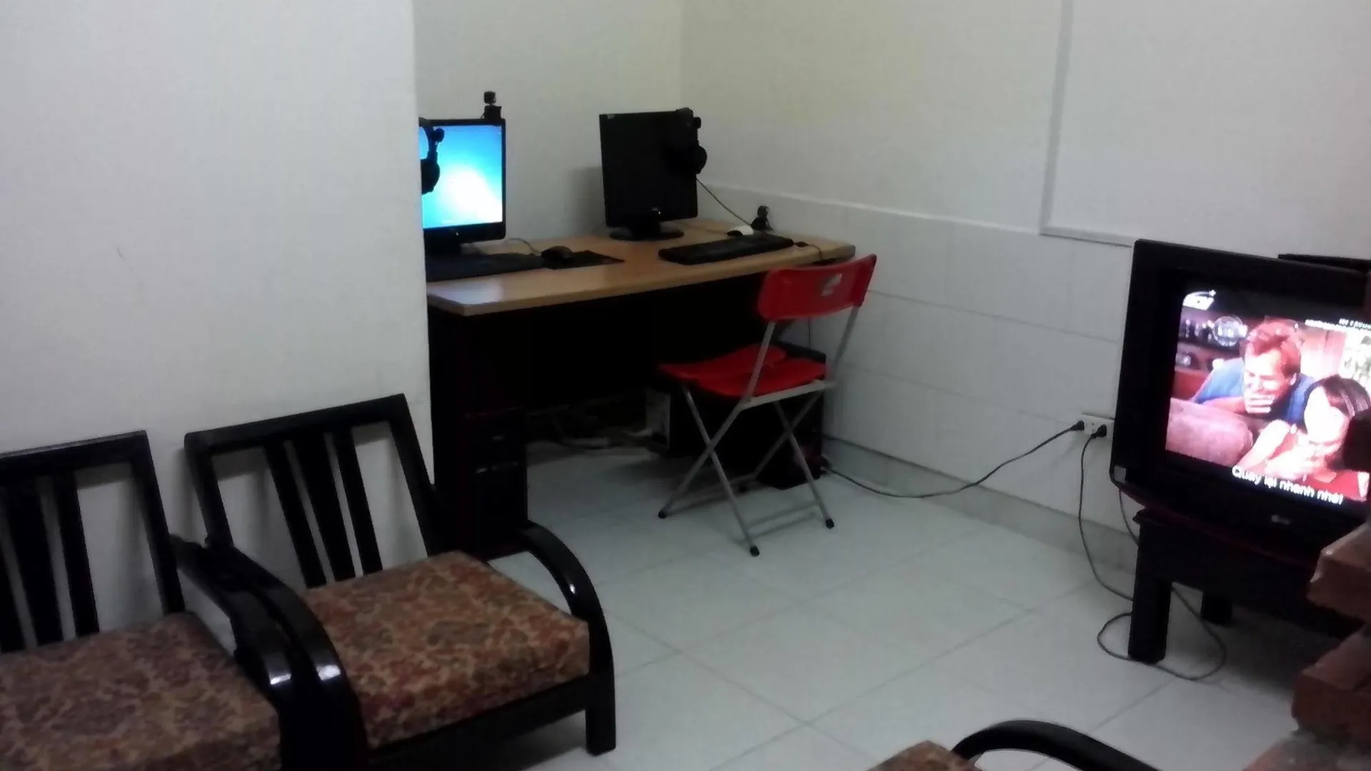 Son And Daughter Guesthouse Nha Trang Vietnam